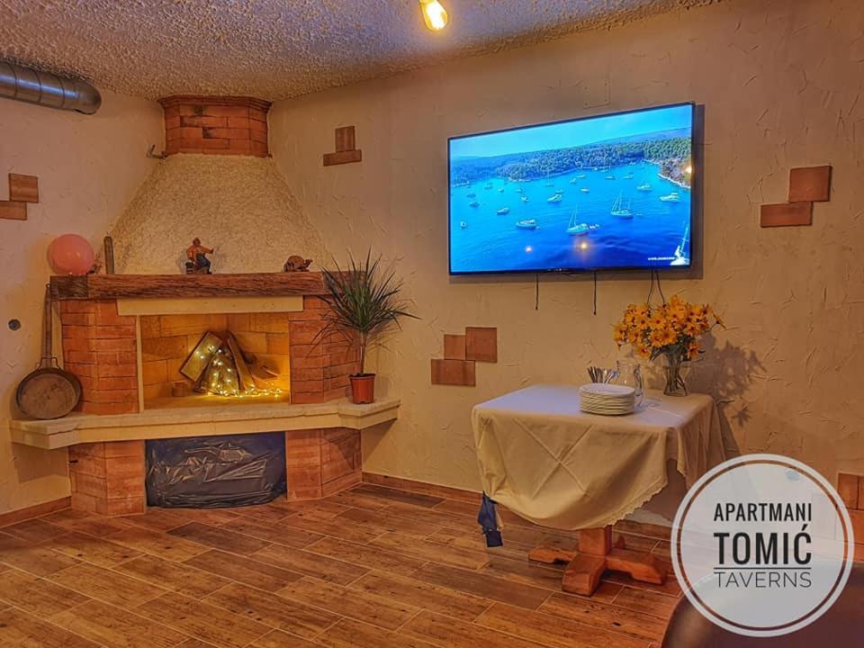 Apartment Tomic 2 Makarska Dış mekan fotoğraf