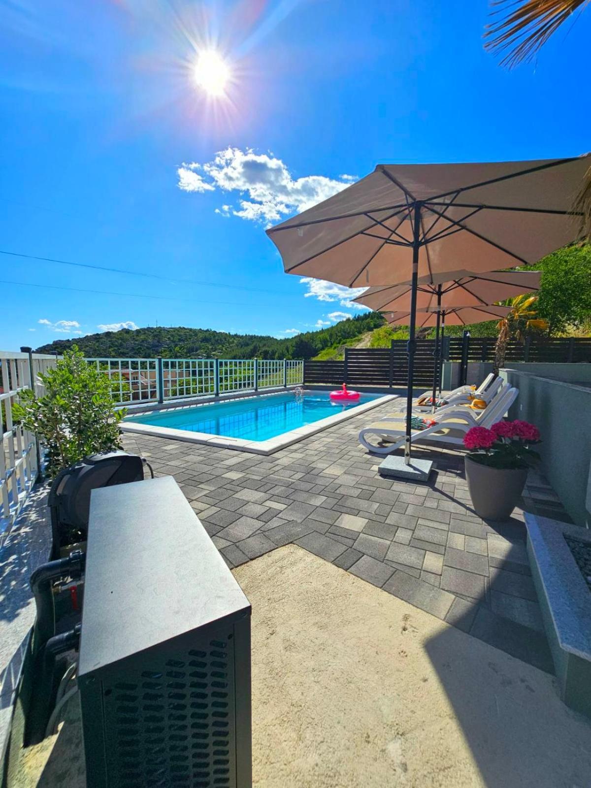 Apartment Tomic 2 Makarska Dış mekan fotoğraf